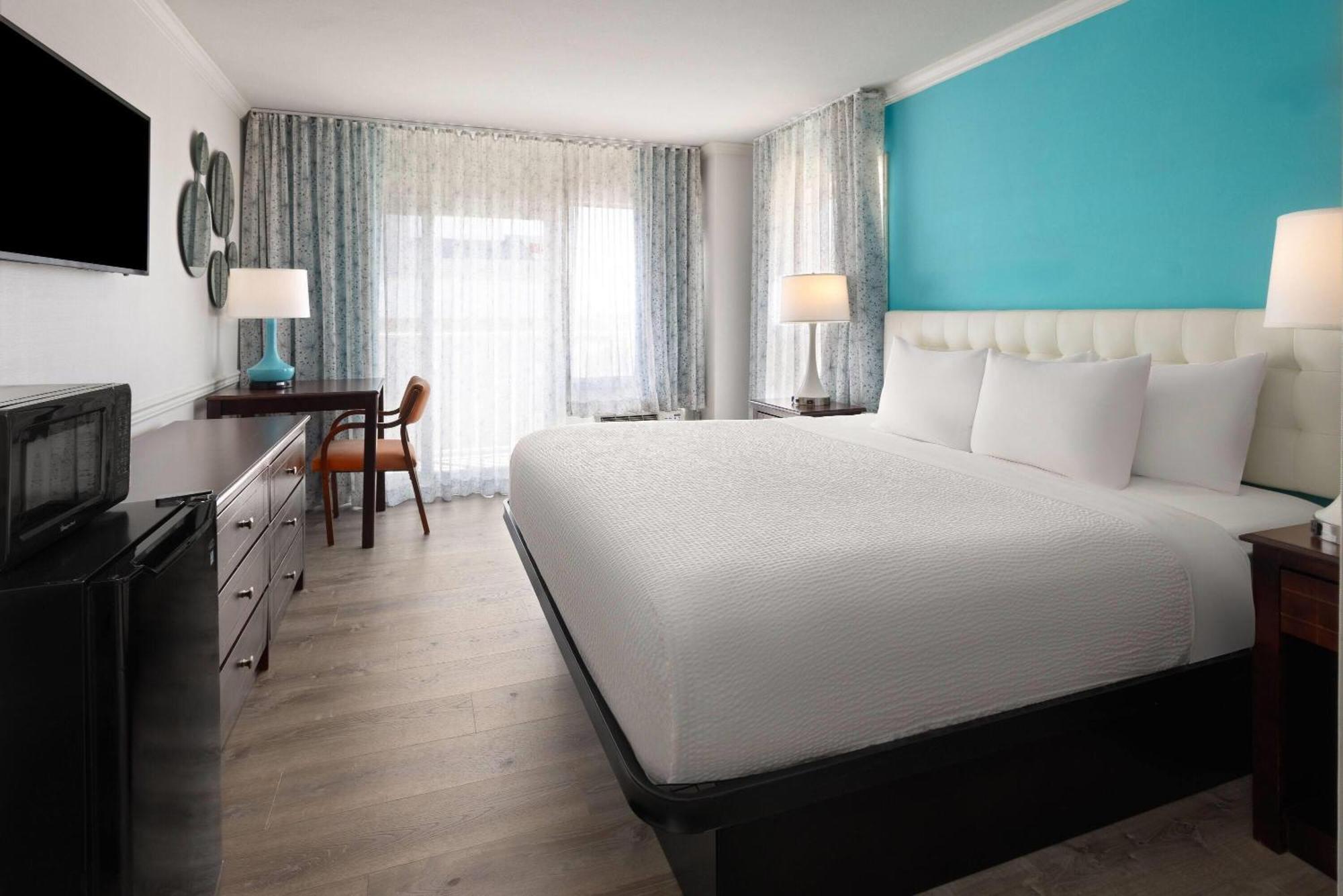 Howard Johnson Plaza By Wyndham Ocean City Oceanfront Exterior foto